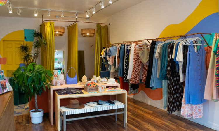 Uptown Boutique Les Sól Calls It Quits
